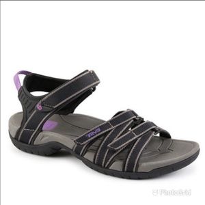 TEVA Tirra Strappy Velcro Closure Sandals 6